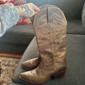 Tecovas The Annie color cafe goat